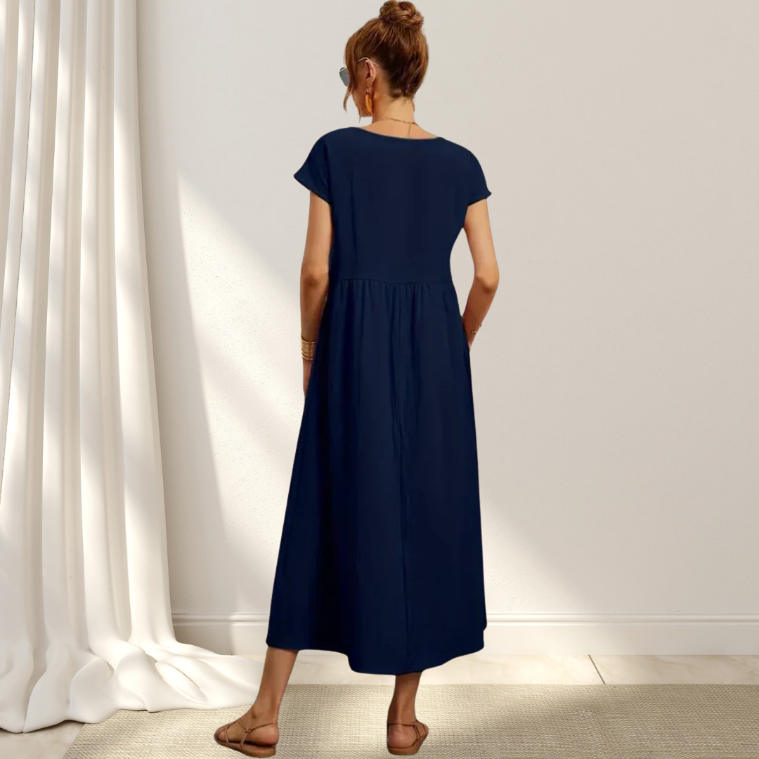 Clio™ – Elegant Sommarklänning – Lätt, Smickrande & Täcker Magen