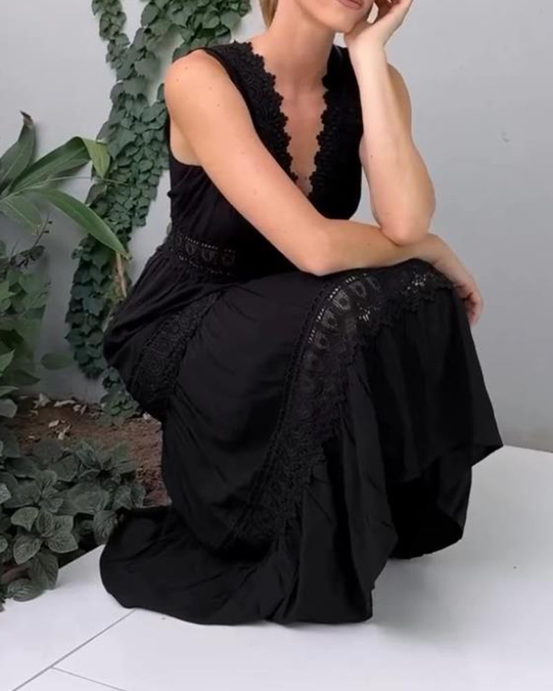 Sora™ – Ärmlös Boho Midiklänning med Spetsdetaljer